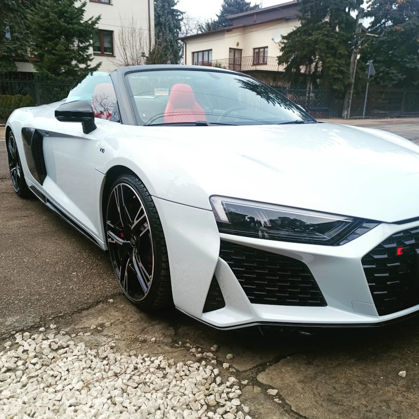 Audi R8